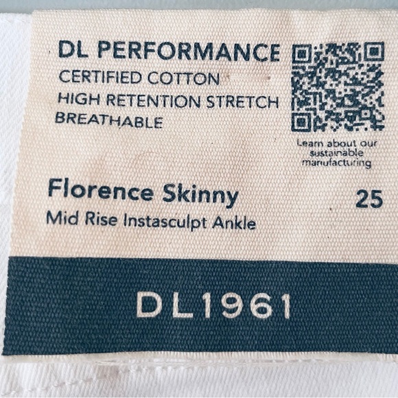DL1961 Florence Instasculpt Crop Skinny Jeans 25 Mid Rise Porcelain White NWT - Picture 6 of 7